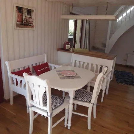 בית נופש Rotkaeppchen Sellin (Rugen)